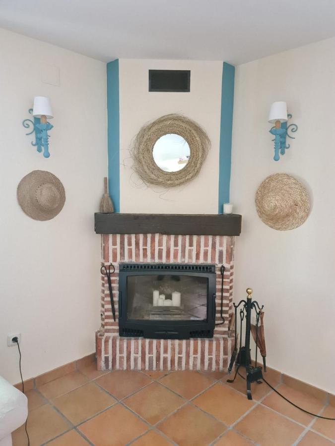 Casa Rural En Candeleda Con Piscina Y Un Maravilloso Jardin Extérieur photo