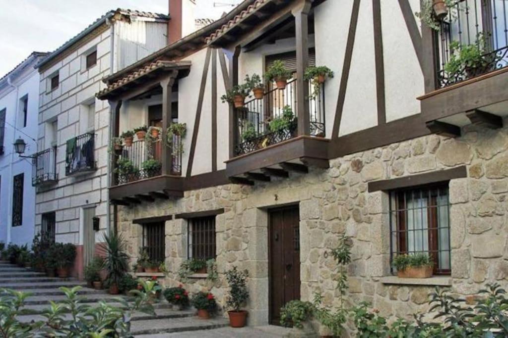 Casa Rural En Candeleda Con Piscina Y Un Maravilloso Jardin Extérieur photo
